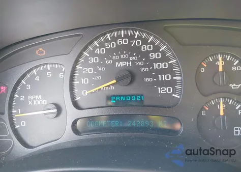 2005 Chevrolet Silverado 1500 Ls z USA, uszkodzony, nr VIN 2GCEC13T951186741